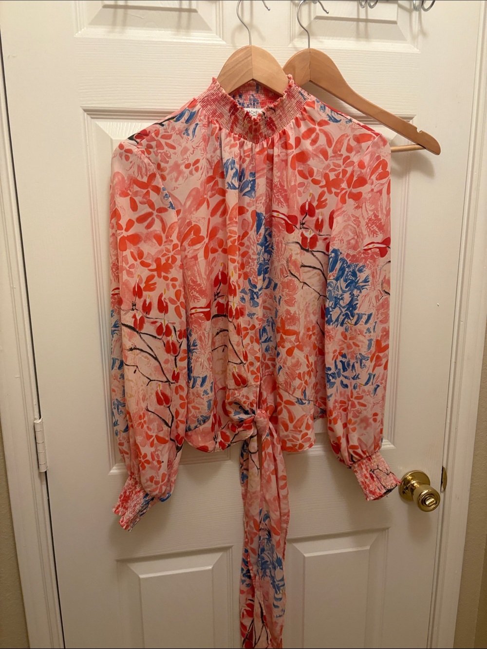 Rachel Zoe Coral and Blue Floral Tie-Front High Neck Blouse A077
